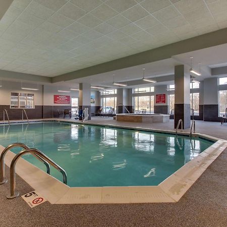 Drury Inn & Suites Columbus Polaris Extérieur photo